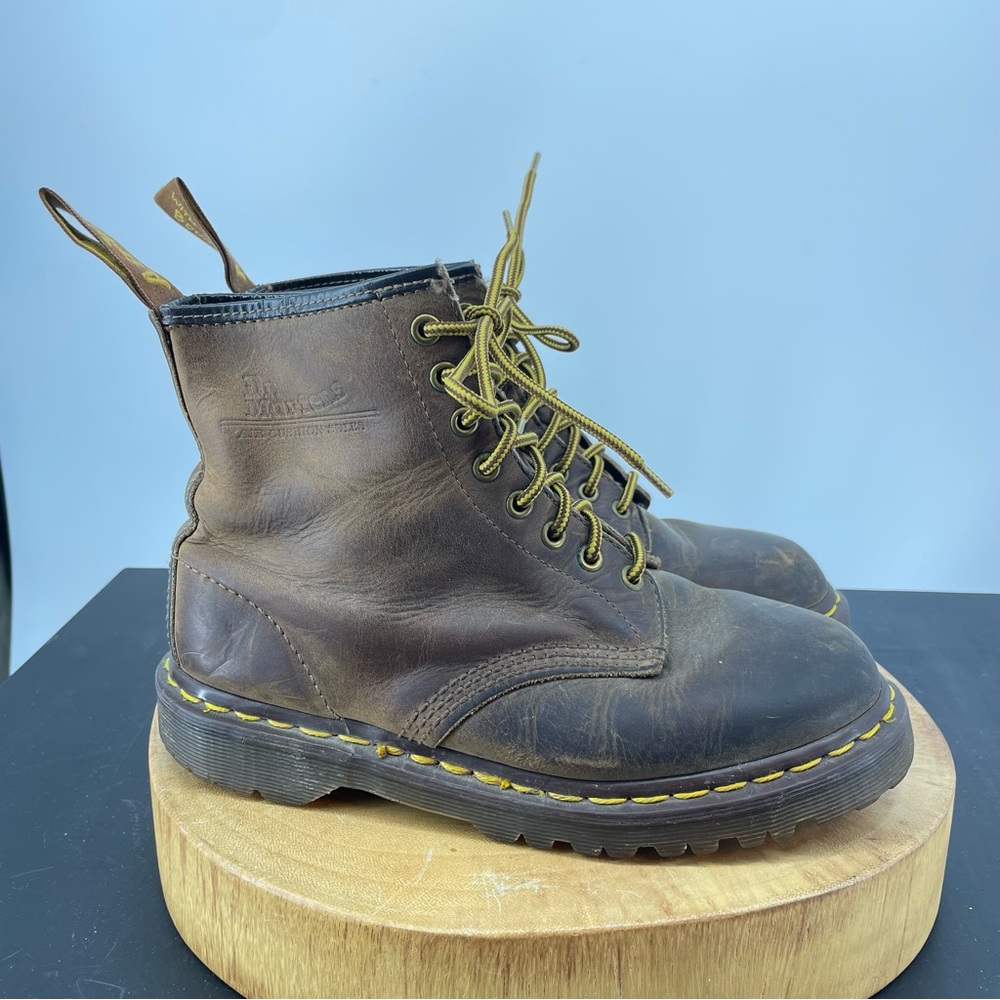 Vintage UK 6 Doc Dr. Martens 1460 Brown Boots Yellow Stitching made in England
